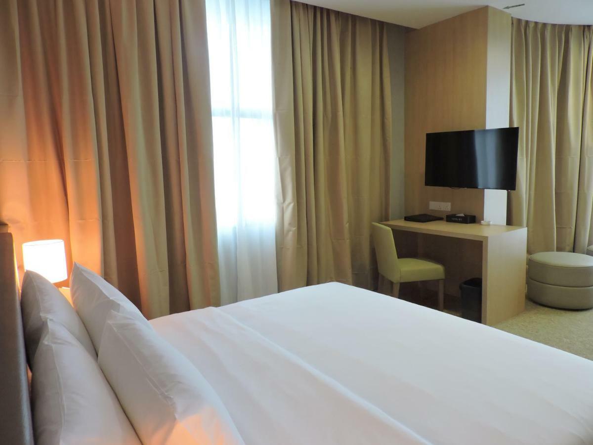 Hotel N°5 โกตาคินาบาลู ภายนอก รูปภาพ